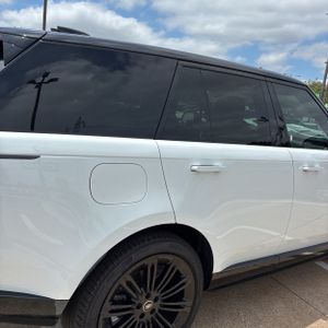 LAND ROVER RANGE ROVER P400 SE - 9