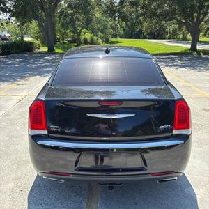 صورة مصغرة 23 لـ 2020 Chrysler 300 LIMITED