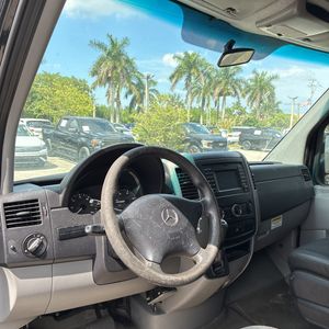 2014 Mercedes-BENZ SPRINTER 2500 — миниатюра 33