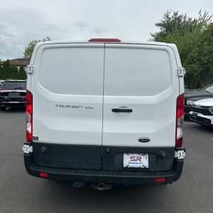 FORD TRANSIT 250 - 7