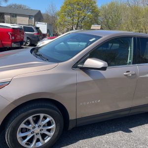 CHEVROLET EQUINOX LT - 2