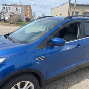 FORD ESCAPE SEL - 2
