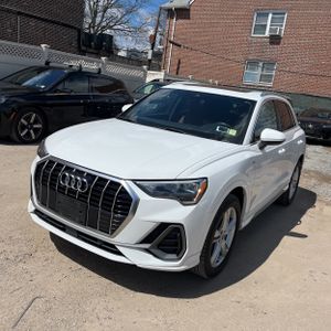 AUDI Q3 PREMIUM S LINE - 1