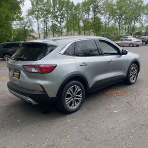 FORD ESCAPE SEL - 8