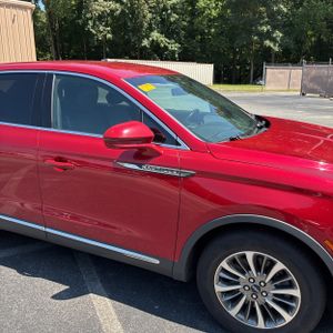 2020 Lincoln NAUTILUS STANDARD thumbnail 13