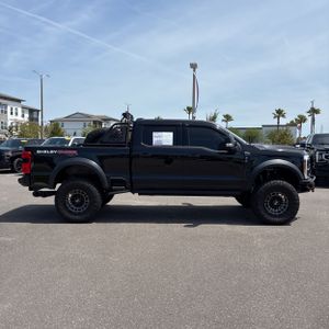 FORD F-250 SUPER DUTY LARIAT - 10