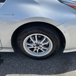 2021 Toyota PRIUS LE — миниатюра 19
