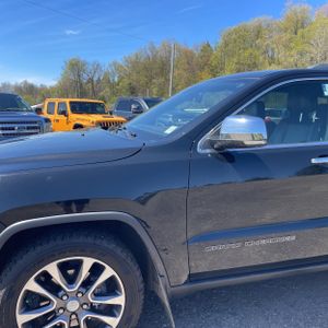 JEEP GRAND CHEROKEE - 2