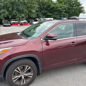 2018 Toyota HIGHLANDER LE PLUS — фото 2