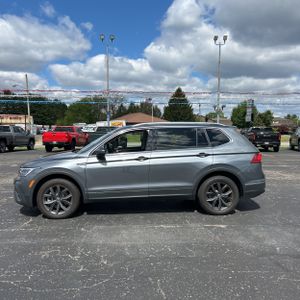 VOLKSWAGEN TIGUAN SE 4MOTION - 3