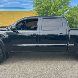 TOYOTA TACOMA TRD OFF-ROAD - 4