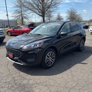 FORD ESCAPE PLUG-IN HYBRID SE - 1