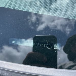 2026 Toyota COROLLA LE thumbnail 50