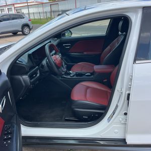 صورة مصغرة 29 لـ 2025 KIA K4 GT-LINE