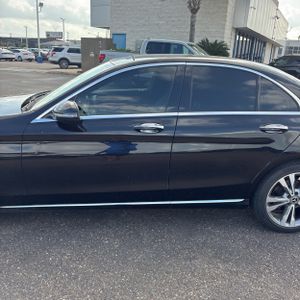 MERCEDES-BENZ C-CLASS - 4