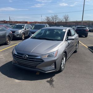 HYUNDAI ELANTRA VALUE EDITION - 1