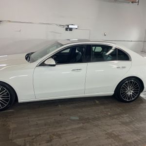 2022 Mercedes-BENZ C-CLASS photo 4