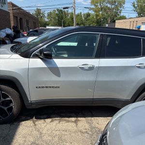 صورة 4 لـ 2024 JEEP COMPASS LIMITED