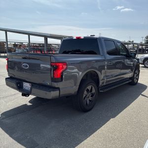 FORD F-150 LIGHTNING XLT - 8
