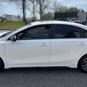 KIA FORTE GT-LINE - 4