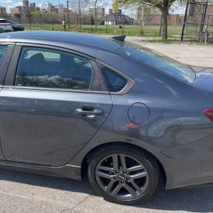 KIA FORTE GT-LINE - 6