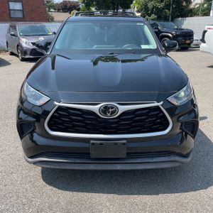 صورة مصغرة 14 لـ 2022 Toyota HIGHLANDER L