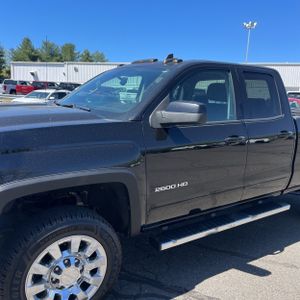 CHEVROLET SILVERADO 2500HD LT - 2