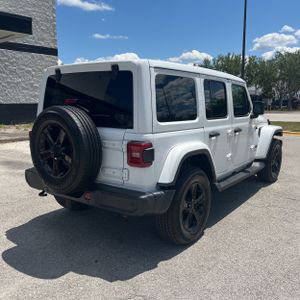 JEEP WRANGLER UNLIMITED SAHARA ALTITUDE - 8