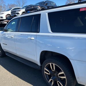 CHEVROLET SUBURBAN PREMIER - 6