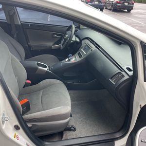 صورة مصغرة 33 لـ 2012 Toyota PRIUS THREE