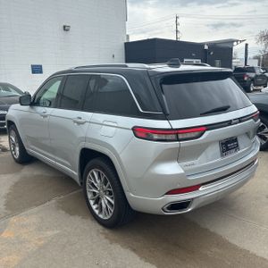 JEEP GRAND CHEROKEE SUMMIT - 5