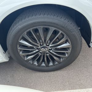 2022 Infiniti QX80 SENSORY 照片 13