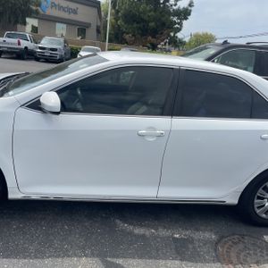 TOYOTA CAMRY - 4
