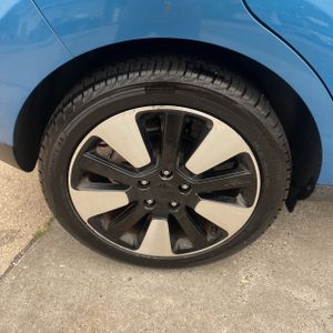 2016 KIA SOUL + thumbnail 19