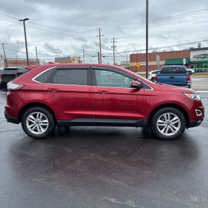 FORD EDGE SEL - 10