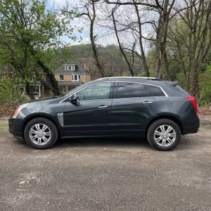 CADILLAC SRX LUXURY COLLECTION - 3