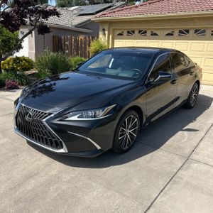 LEXUS ES 300H BASE - 1