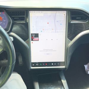 2018 Tesla MODEL X 75D 缩略图 37