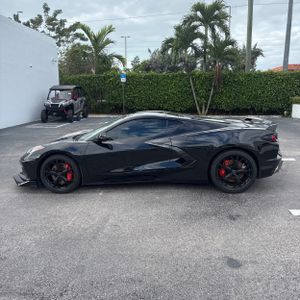 CHEVROLET CORVETTE STINGRAY - 3