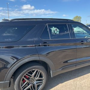 FORD EXPLORER ST-LINE - 9