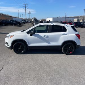 CHEVROLET TRAX LT - 3