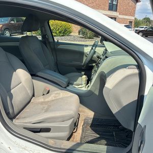 صورة مصغرة 32 لـ 2011 Chevrolet MALIBU LS