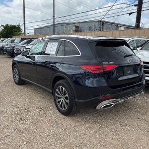 MERCEDES-BENZ GLC - 5