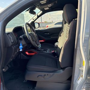 2025 Nissan FRONTIER PRO-4X 缩略图 32