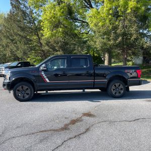FORD F-150 LARIAT - 3