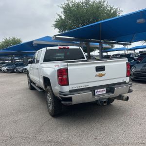 CHEVROLET SILVERADO - 5