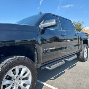 صورة 2 لـ 2017 Chevrolet SILVERADO 1500 LT Z71