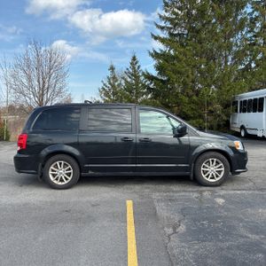 DODGE GRAND CARAVAN SXT - 10