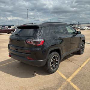 JEEP COMPASS TRAILHAWK 4X4 - 8