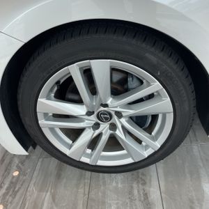 2024 Lexus IS 300 BASE — миниатюра 15